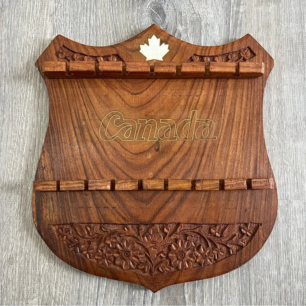 Vintage Canada Collectible‎ Spoon Curved Rack Holder Display Carved Flowers.